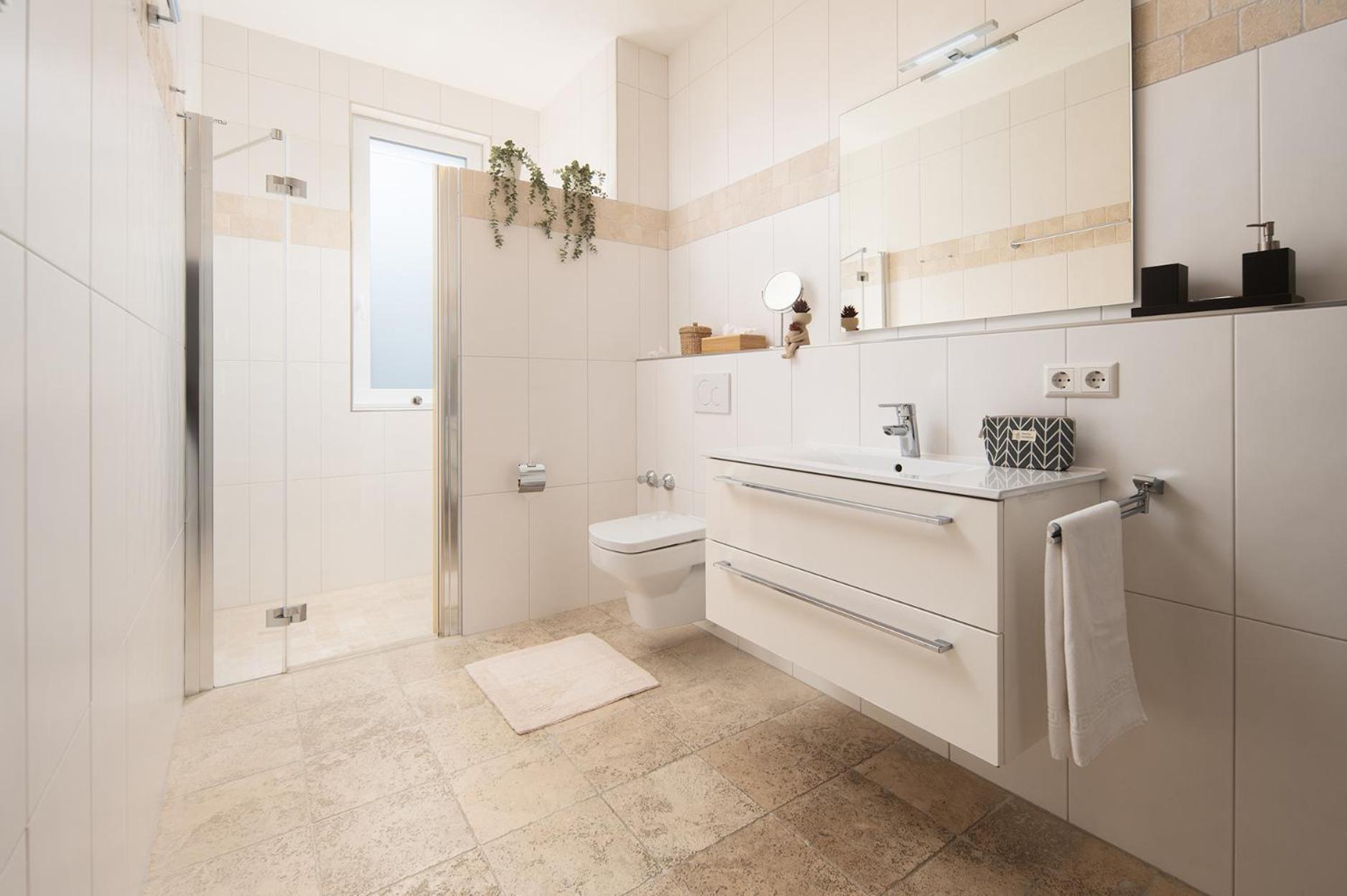Hotel Vier Jahreszeiten Therme & Kliniken Bad Krozingen Naehe Freiburg & Schwarzwald Ideal Fuer Wellness Kur & Business Ausfluege 24H Check In- Wlan & Parken Gratis Exteriör bild