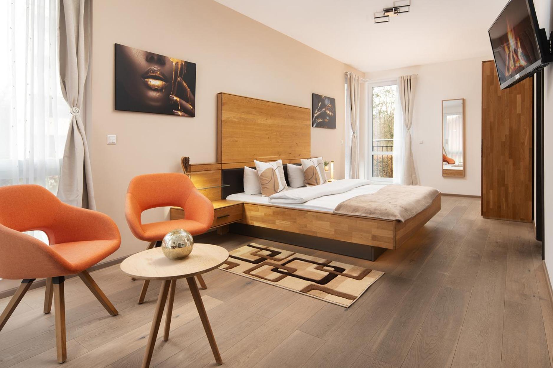 Hotel Vier Jahreszeiten Therme & Kliniken Bad Krozingen Naehe Freiburg & Schwarzwald Ideal Fuer Wellness Kur & Business Ausfluege 24H Check In- Wlan & Parken Gratis Exteriör bild